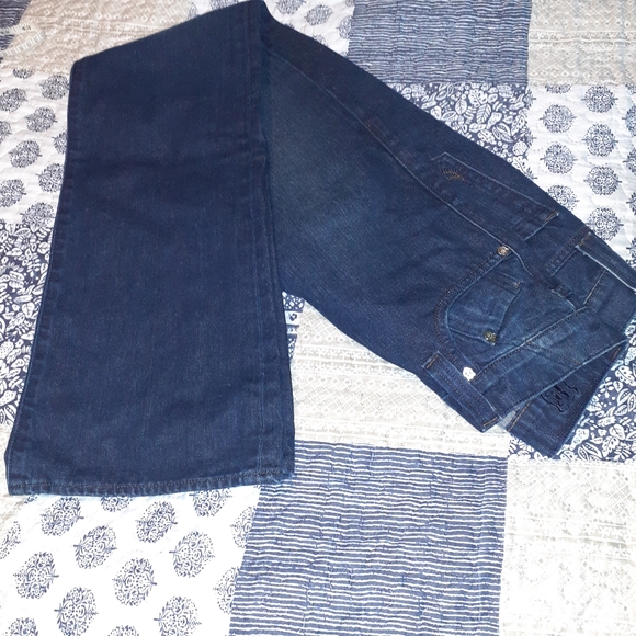 Rock & Republic Floyd Cut Dark Blue Jeans. - Picture 4 of 7